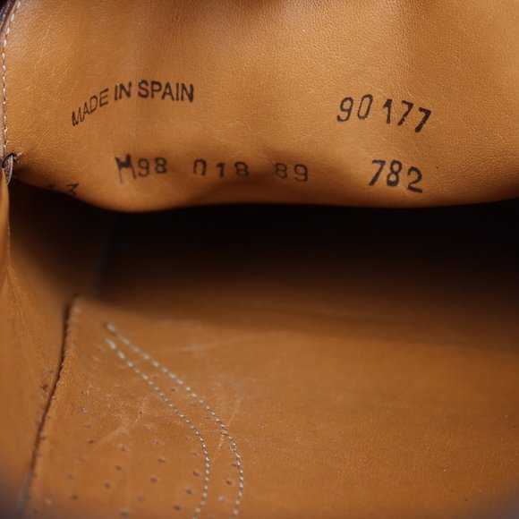 Elegant Brown Leather Loafers - Picture 8 of 10